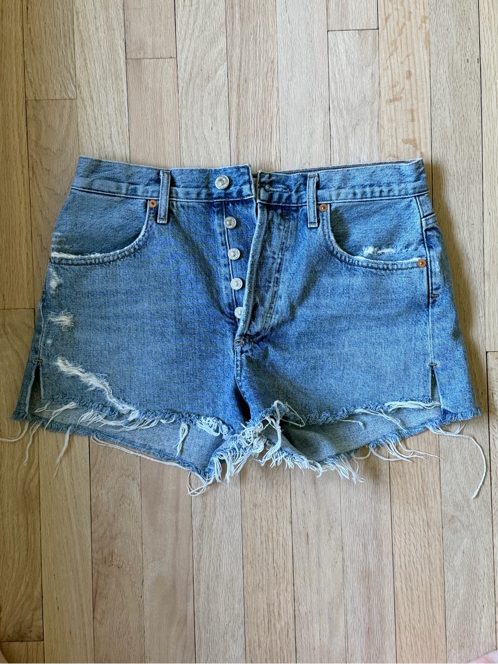 Citizens Of Humanity Distressed Button-Front Denim Shorts - Blue